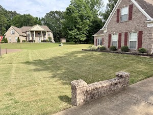 Lawn Jox place picture